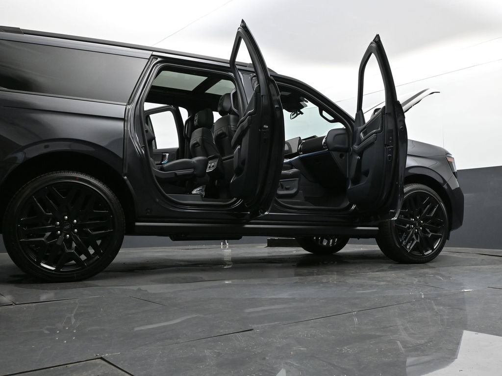 New 2026 Ford Expedition Max Platinum w/ Stealth Performance Package AWD/4WD image 34