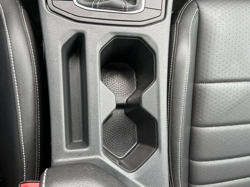 Used 2024 Volkswagen Jetta SE FWD image 28
