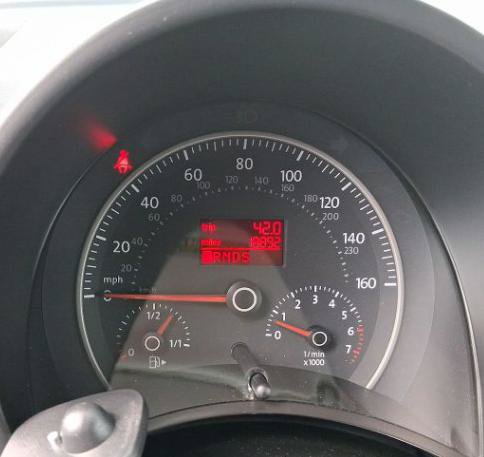 Used 2009 Volkswagen Beetle S FWD image 7