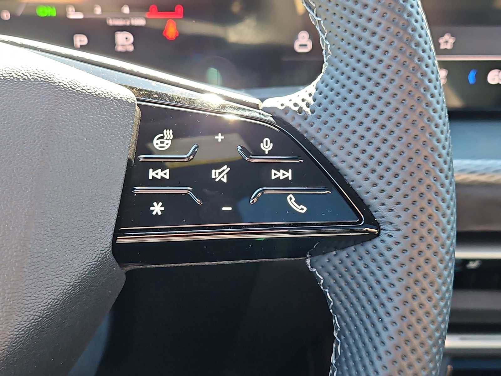 New 2025 Audi SQ5 Premium Plus image 19