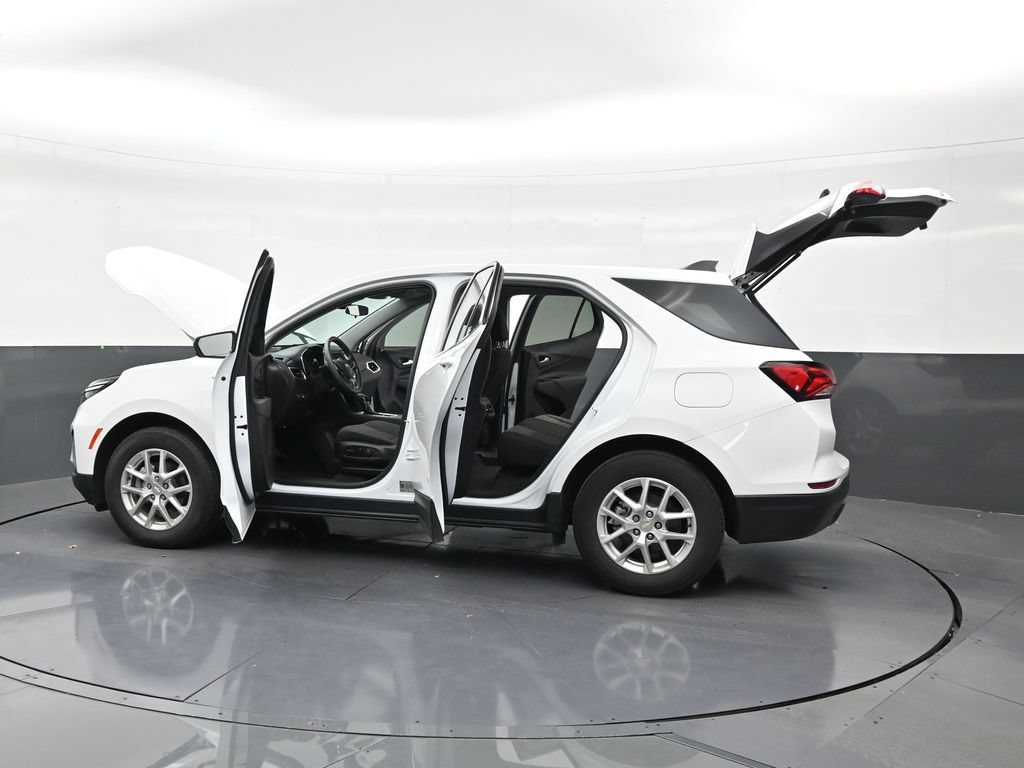 Used 2023 Chevrolet Equinox LT FWD image 30