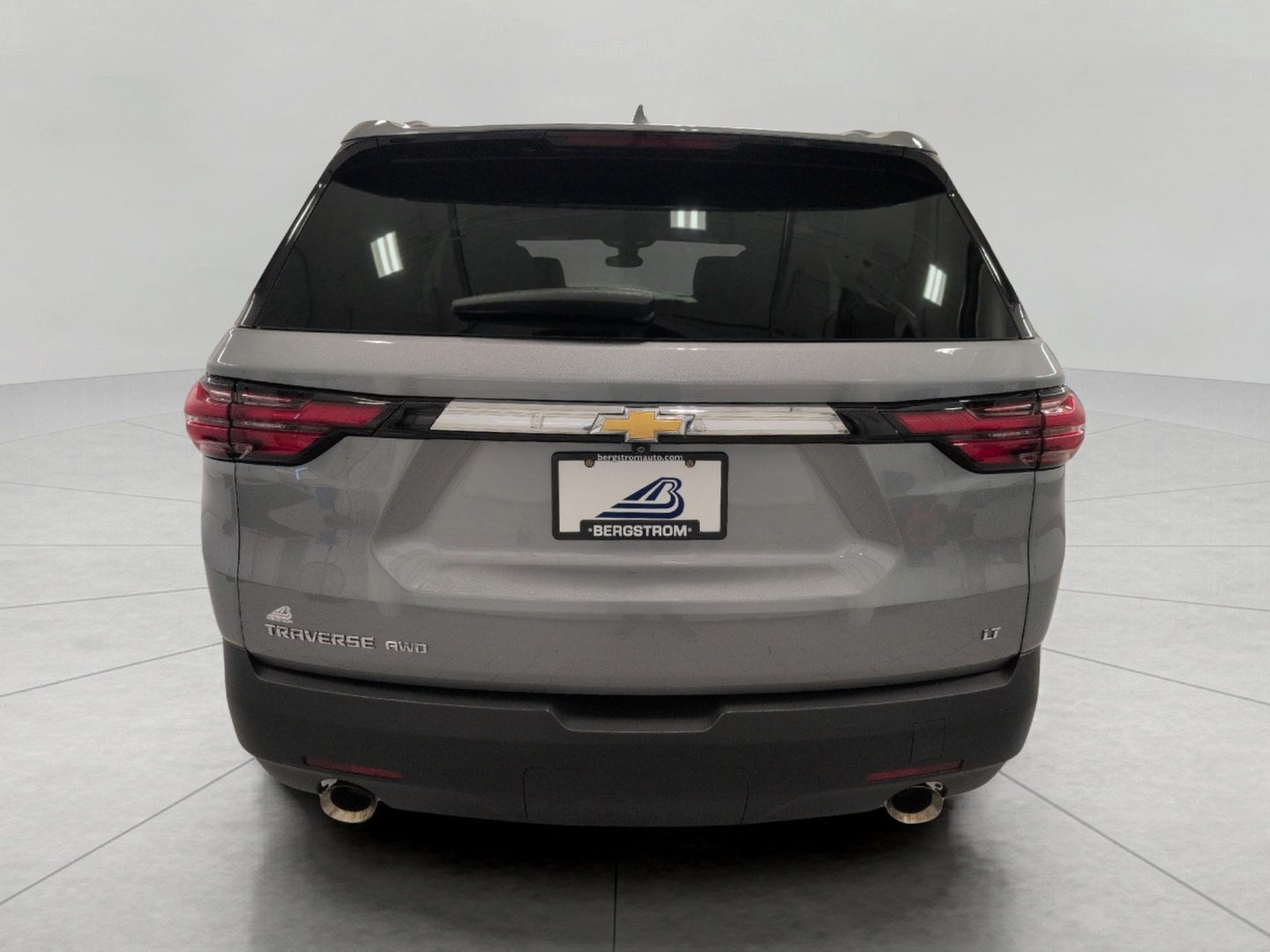 Used 2023 Chevrolet Traverse LT AWD/4WD image 26