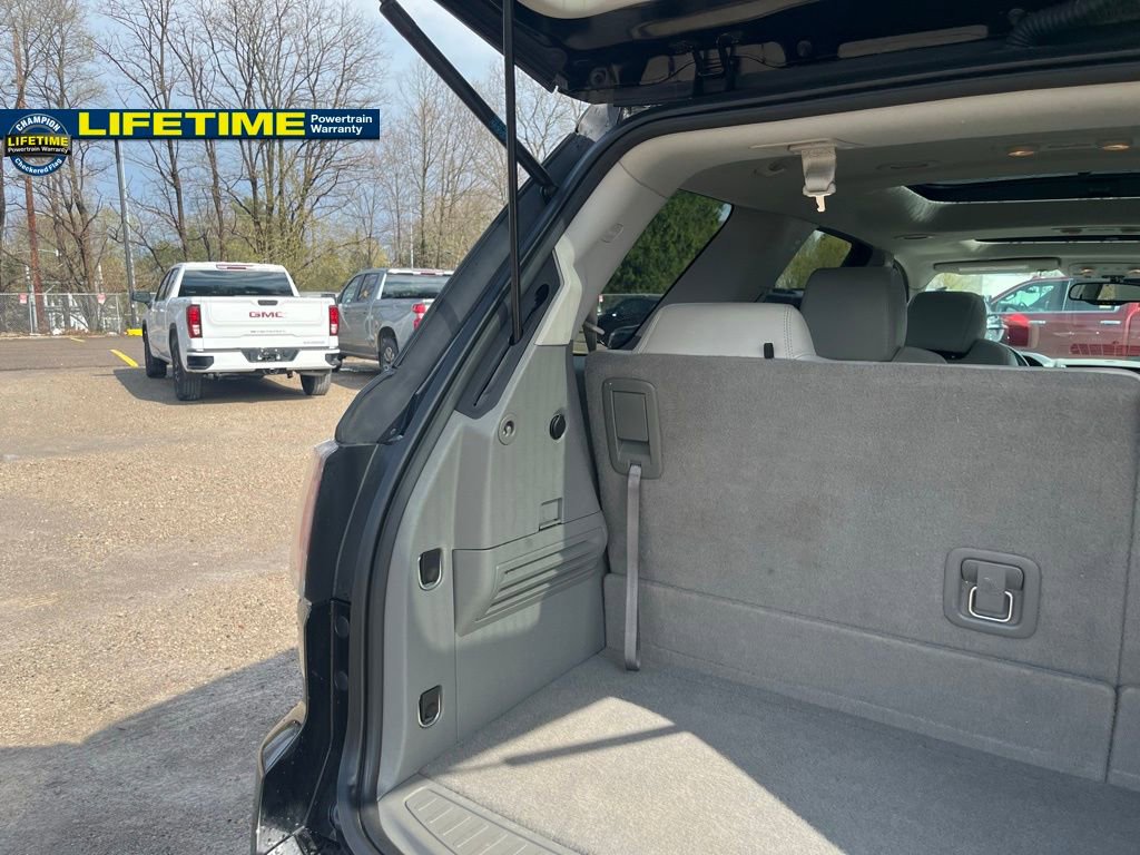 Used 2017 GMC Acadia Limited SLT AWD/4WD image 11