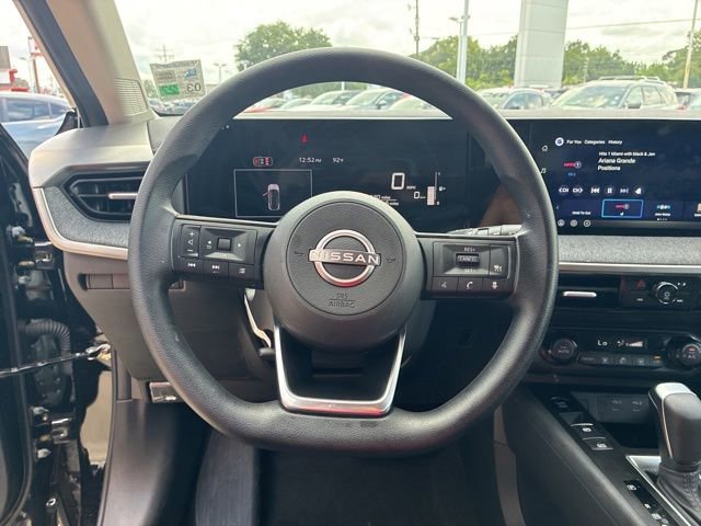 Used 2026 Nissan Kicks SV w/ Charging Package FWD image 21