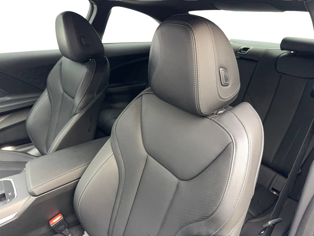 Used 2026 BMW 230i Coupe w/ Premium Package RWD image 27