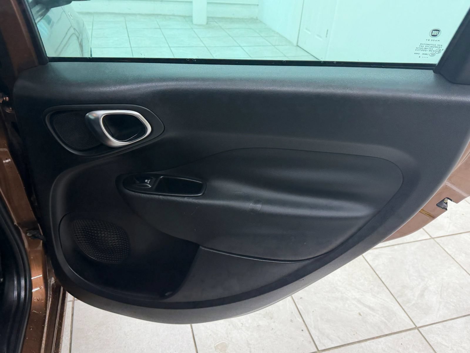 Used 2019 FIAT 500L Pop FWD image 18