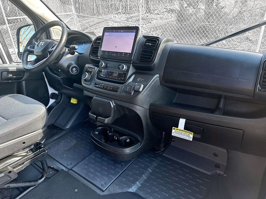 Used 2024 RAM ProMaster 3500 w/ Delivery Van Package image 31