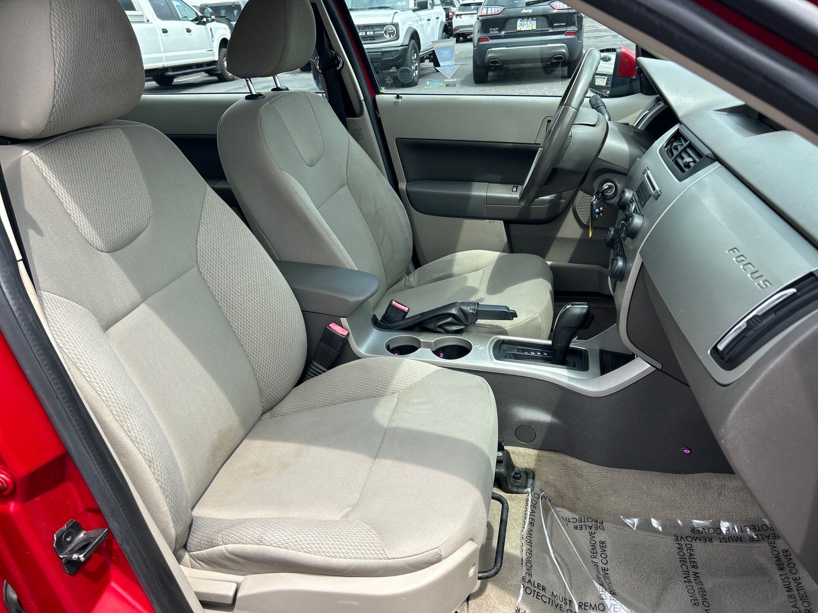 Used 2009 Ford Focus SES FWD image 15