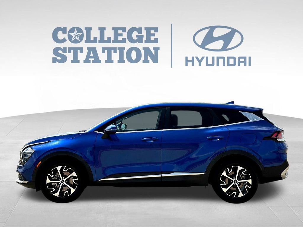 Used 2023 Kia Sportage EX image 7