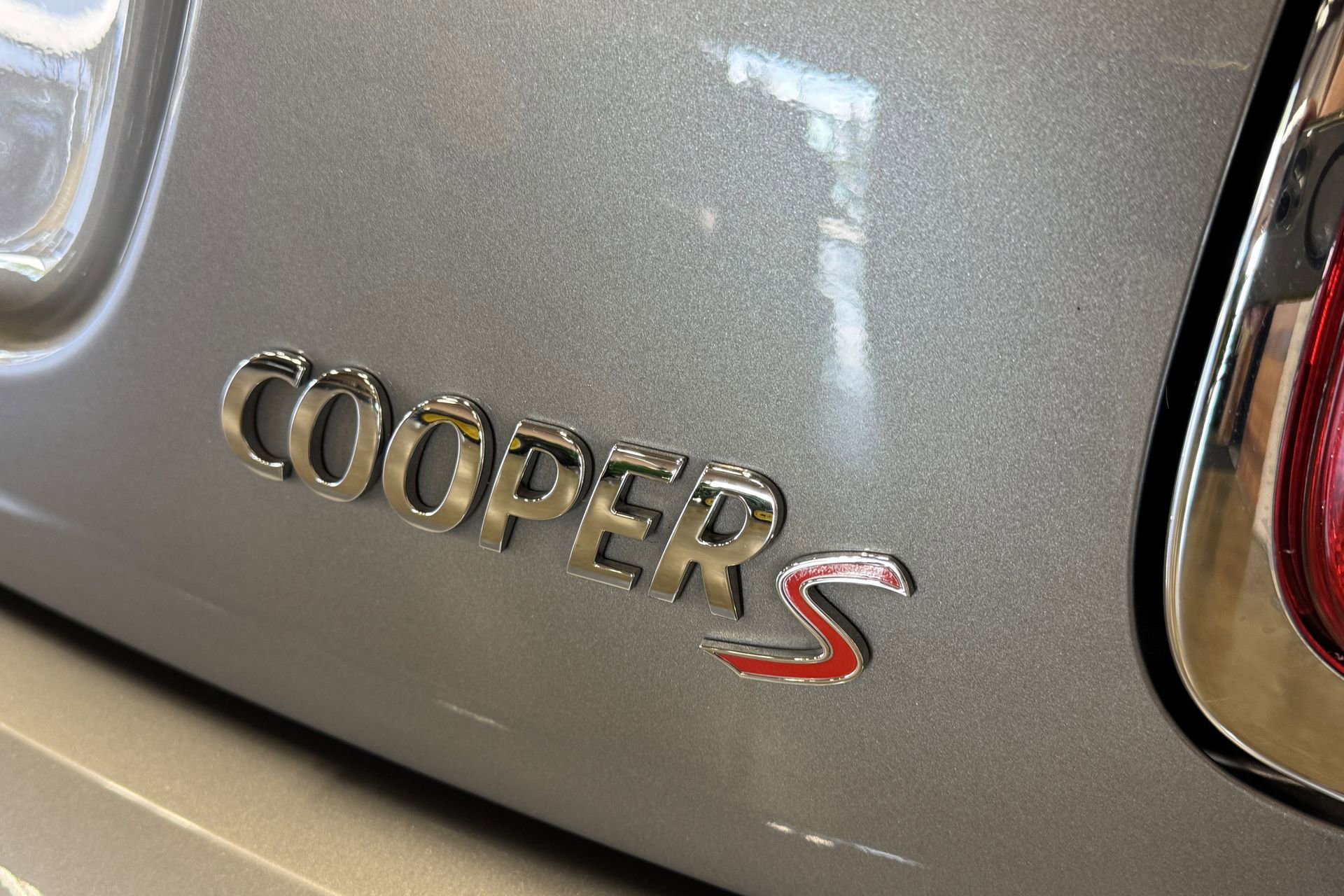 Used 2017 MINI Cooper S FWD image 16