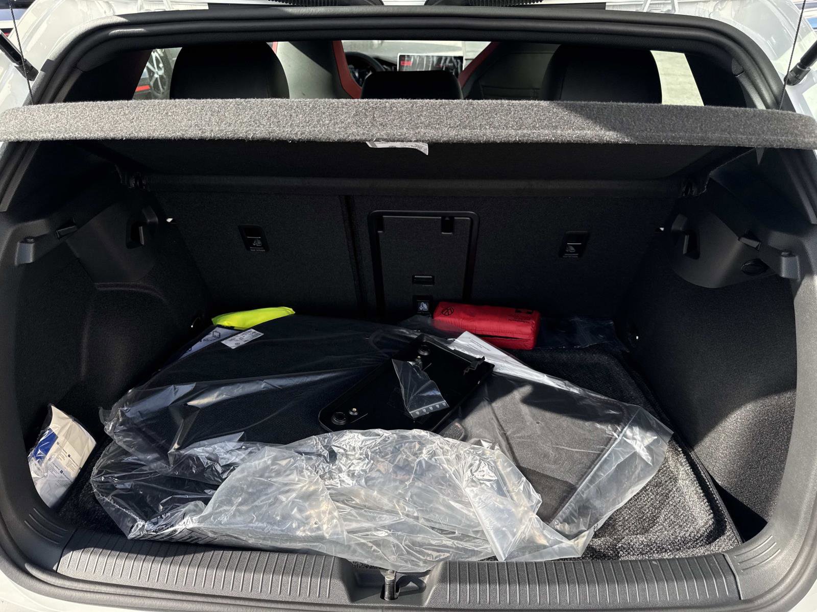 New 2026 Volkswagen GTI SE image 5