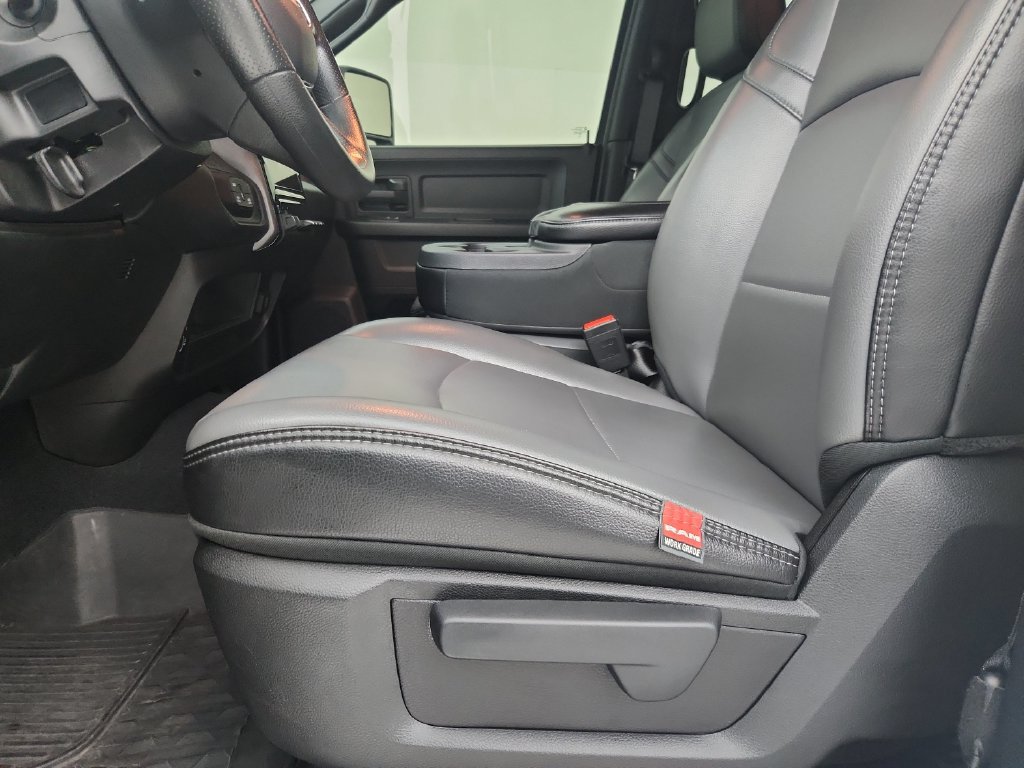 Certified 2025 RAM 2500 Tradesman AWD/4WD image 22