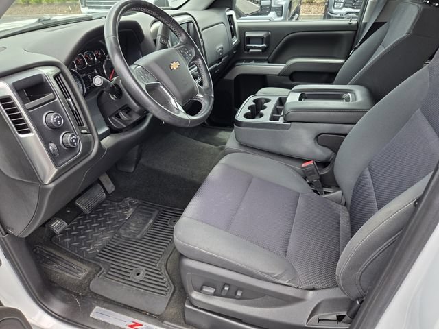 Used 2018 Chevrolet Silverado 1500 LT w/ All Star Edition AWD/4WD image 9