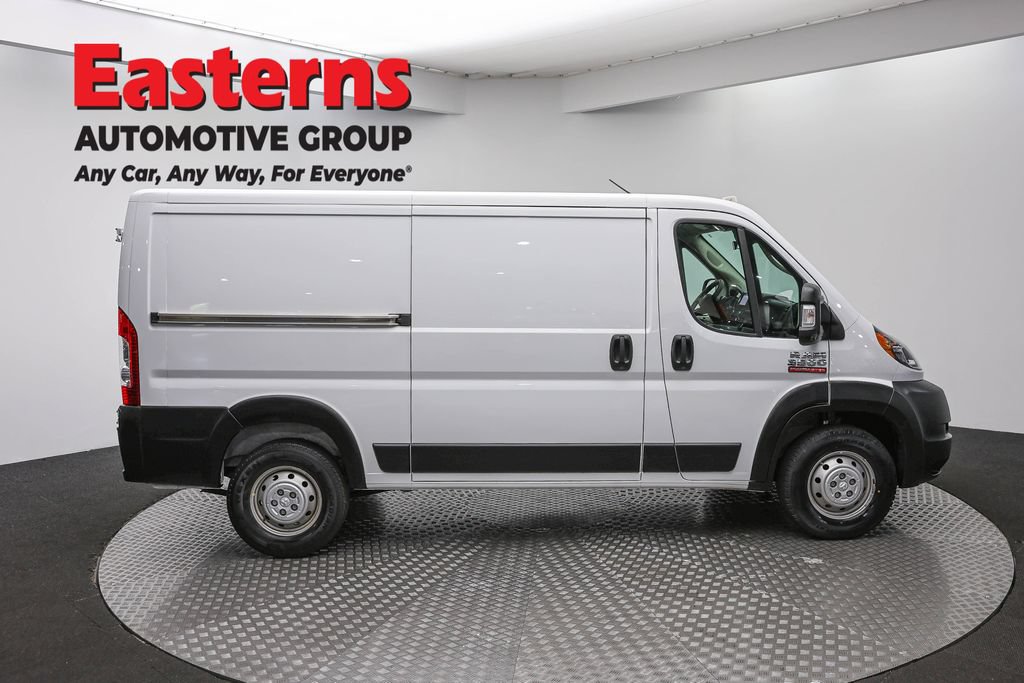 Used 2022 RAM ProMaster 3500 w/ Driver Convenience Group FWD image 4
