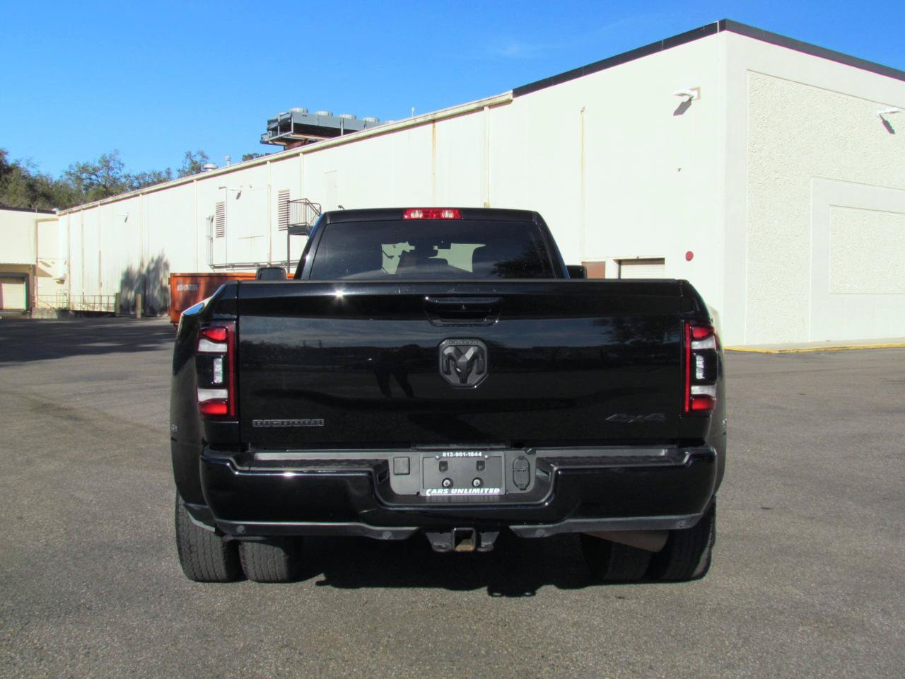 Used 2024 RAM 3500 Big Horn w/ Night Edition AWD/4WD image 11