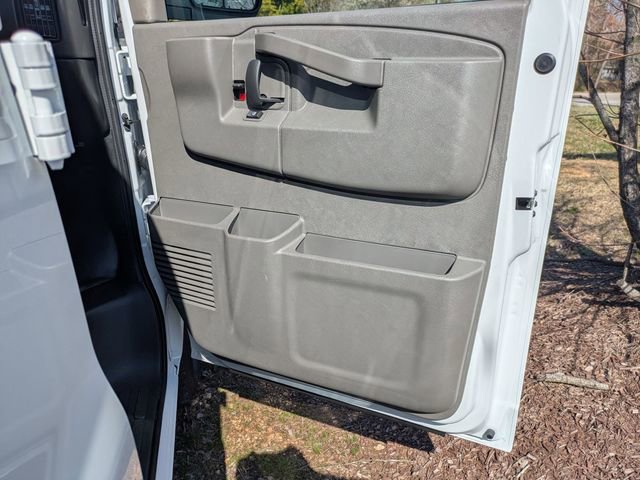 New 2026 Chevrolet Express 2500 w/ Driver Convenience Package image 23