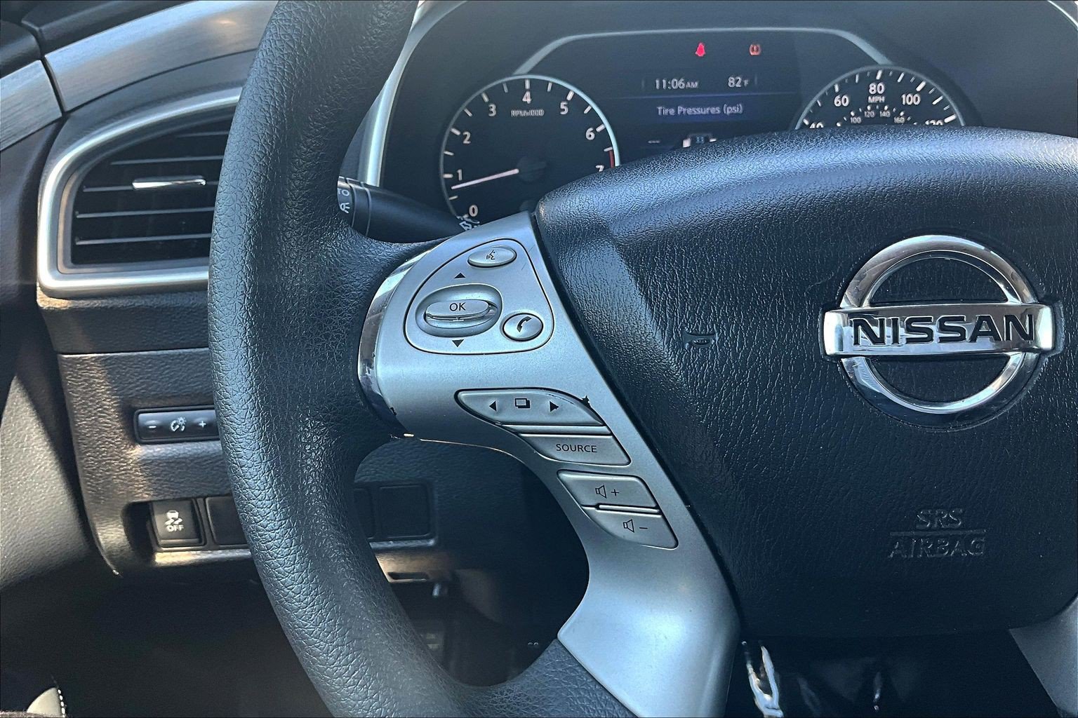 Used 2015 Nissan Murano S AWD/4WD image 20