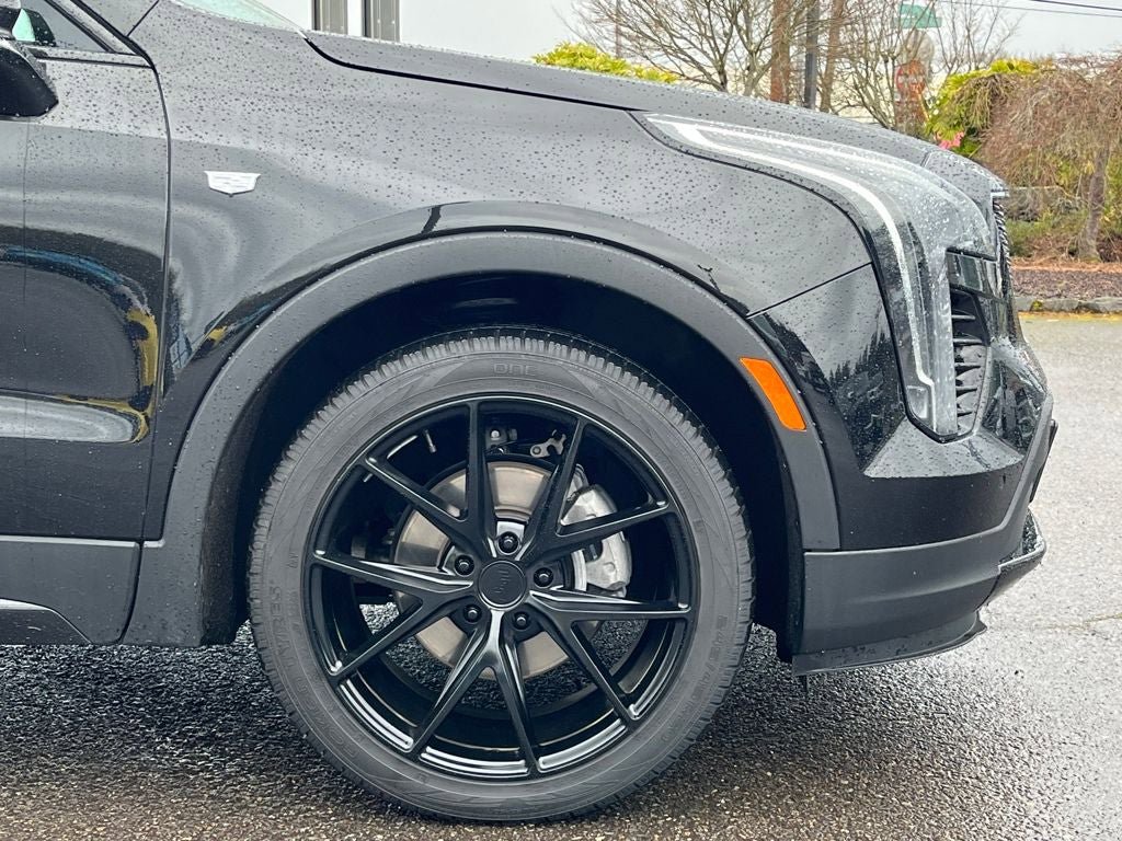 Used 2023 Cadillac XT4 Sport image 9