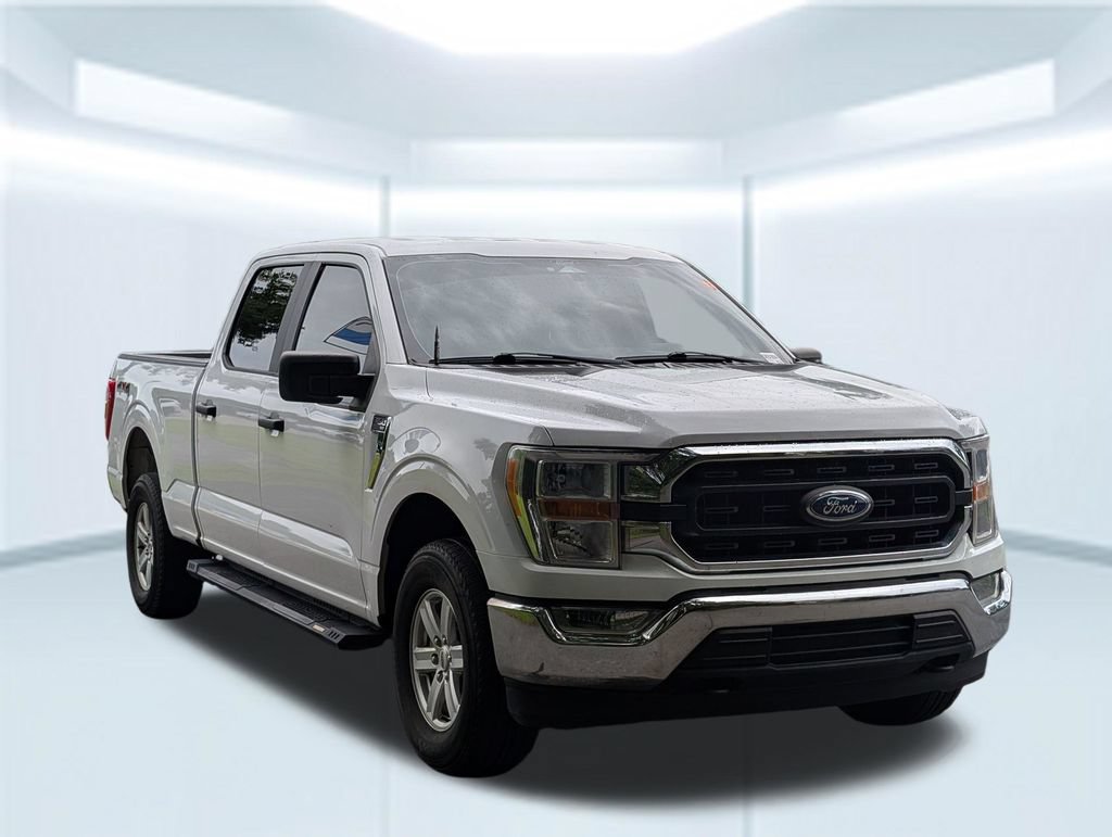 Used 2022 Ford F150 XLT w/ Trailer Tow Package AWD/4WD image 8