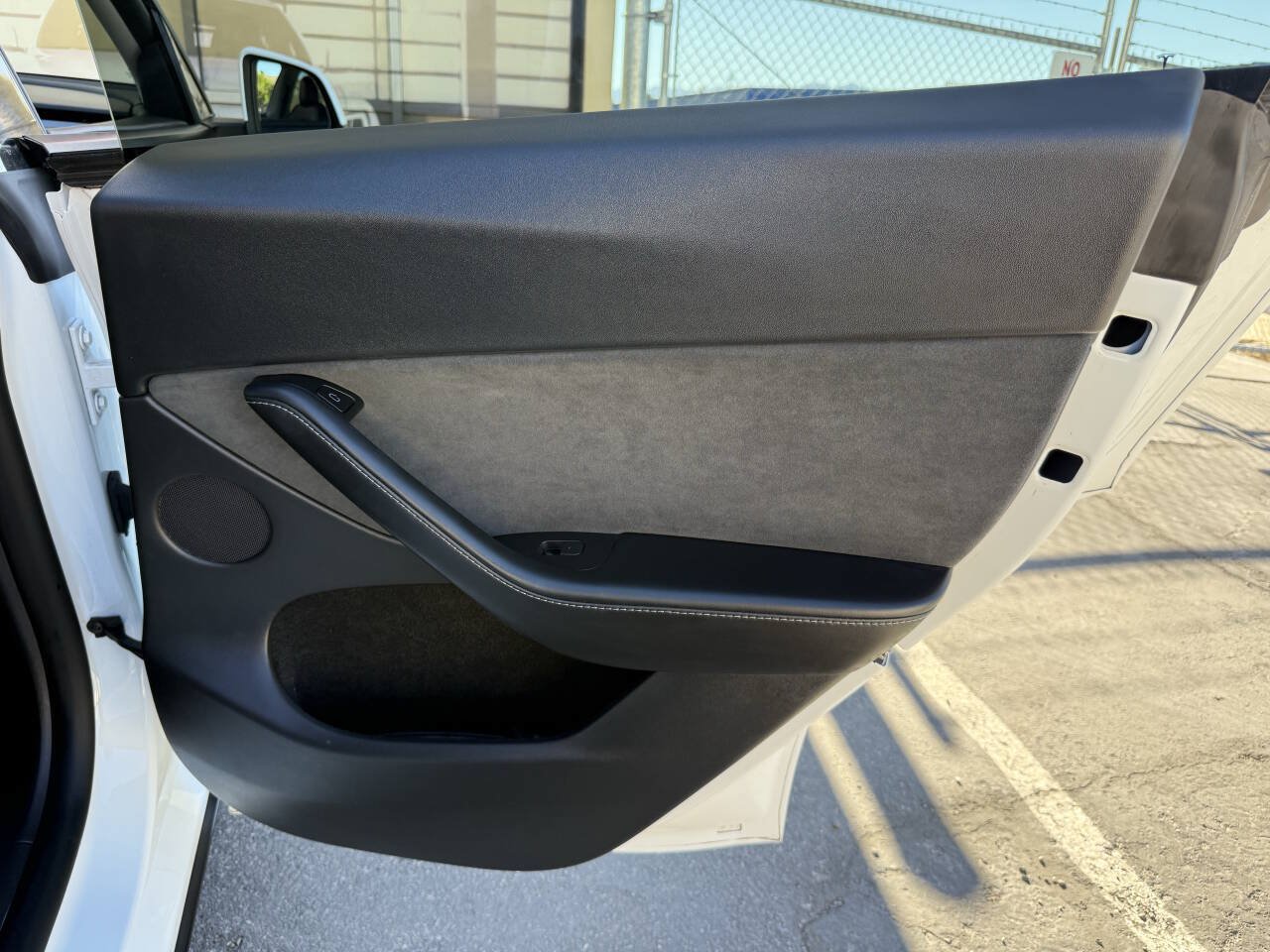 Used 2023 Tesla Model Y Long Range AWD/4WD image 26