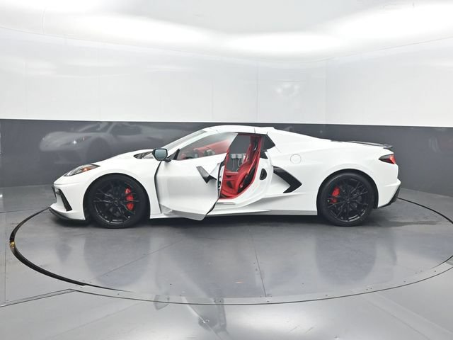 Used 2024 Chevrolet Corvette Stingray Premium Conv w/ 3LT RWD image 33
