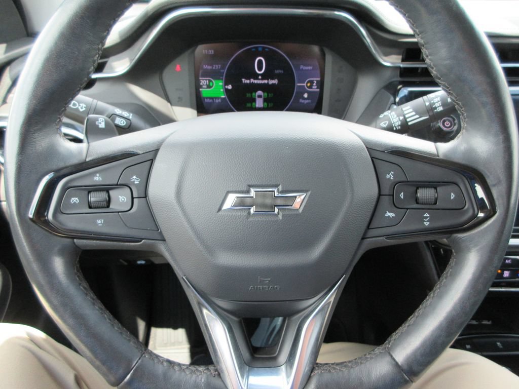 Certified 2023 Chevrolet Bolt EUV LT w/ Convenience Package FWD image 22