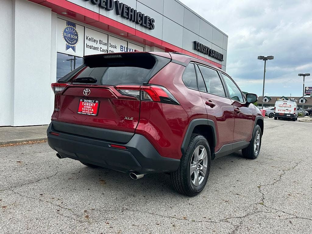 Certified 2025 Toyota RAV4 XLE FWD image 6