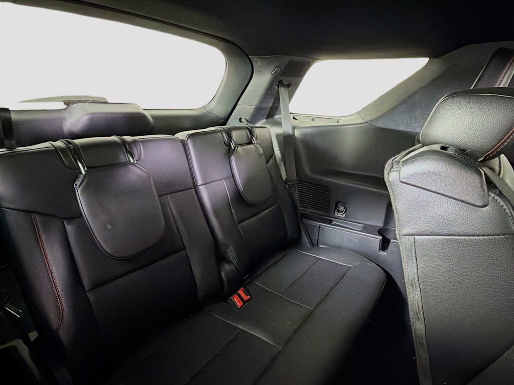 Used 2022 Ford Explorer ST-Line image 29