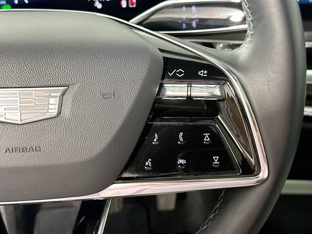 Used 2024 Cadillac Lyriq Tech AWD/4WD image 23
