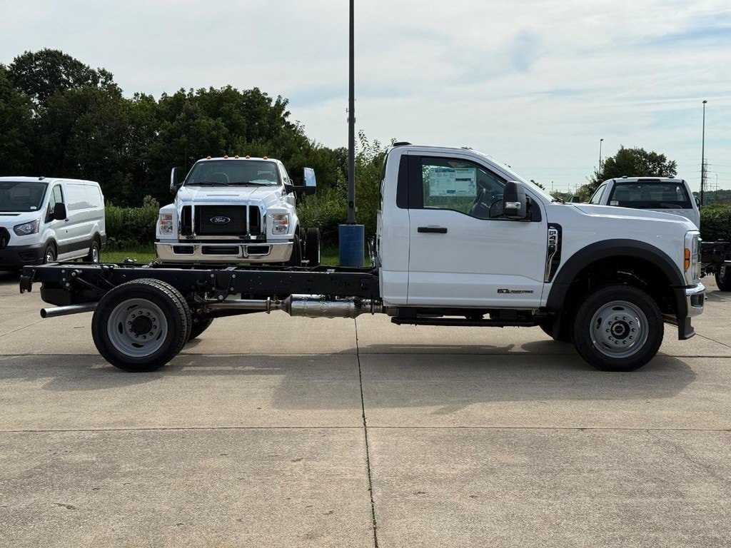 New 2026 Ford F450 XL w/ XL Chrome Package AWD/4WD image 4