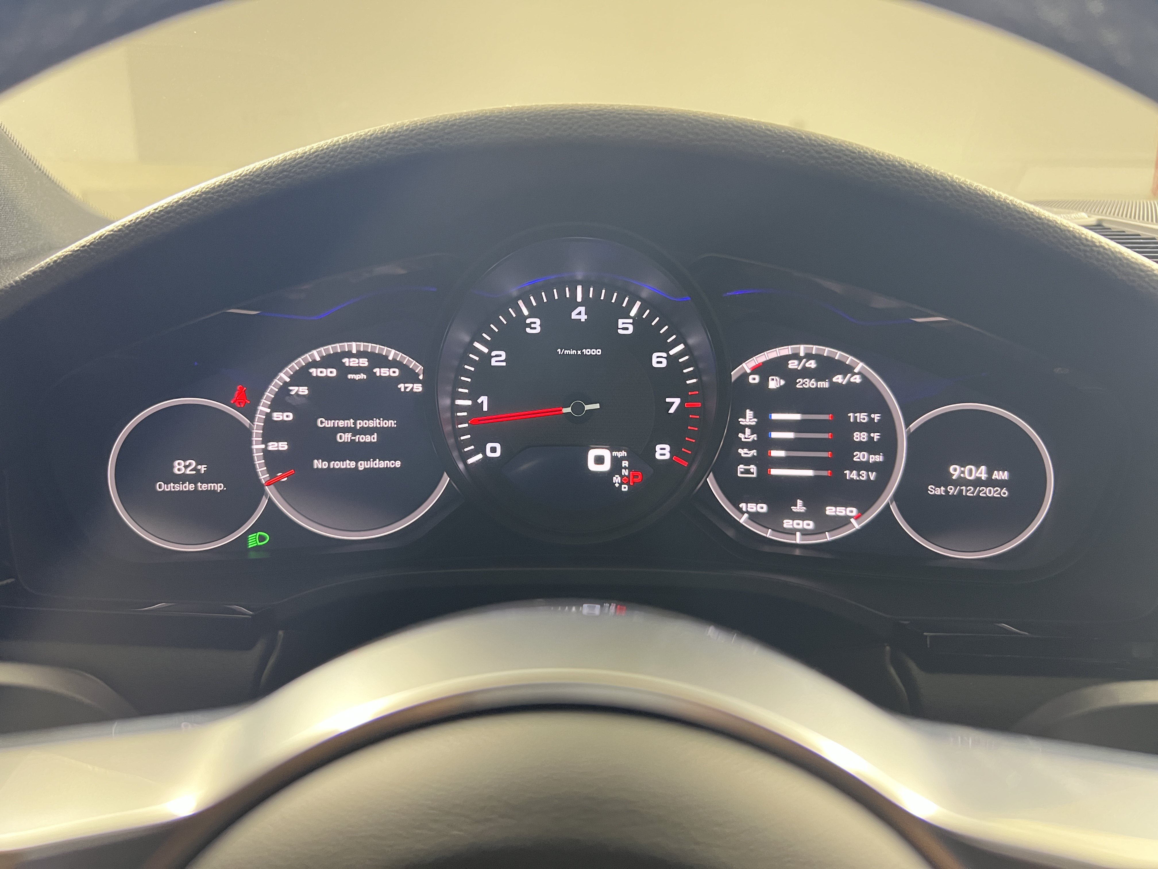 Used 2023 Porsche Cayenne Coupe AWD/4WD image 18