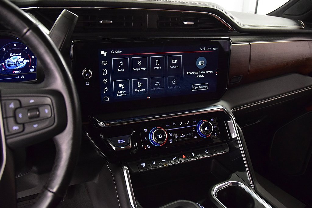 Used 2025 GMC Sierra 2500 Denali Ultimate w/ Snow Plow Prep/Camper Package image 25