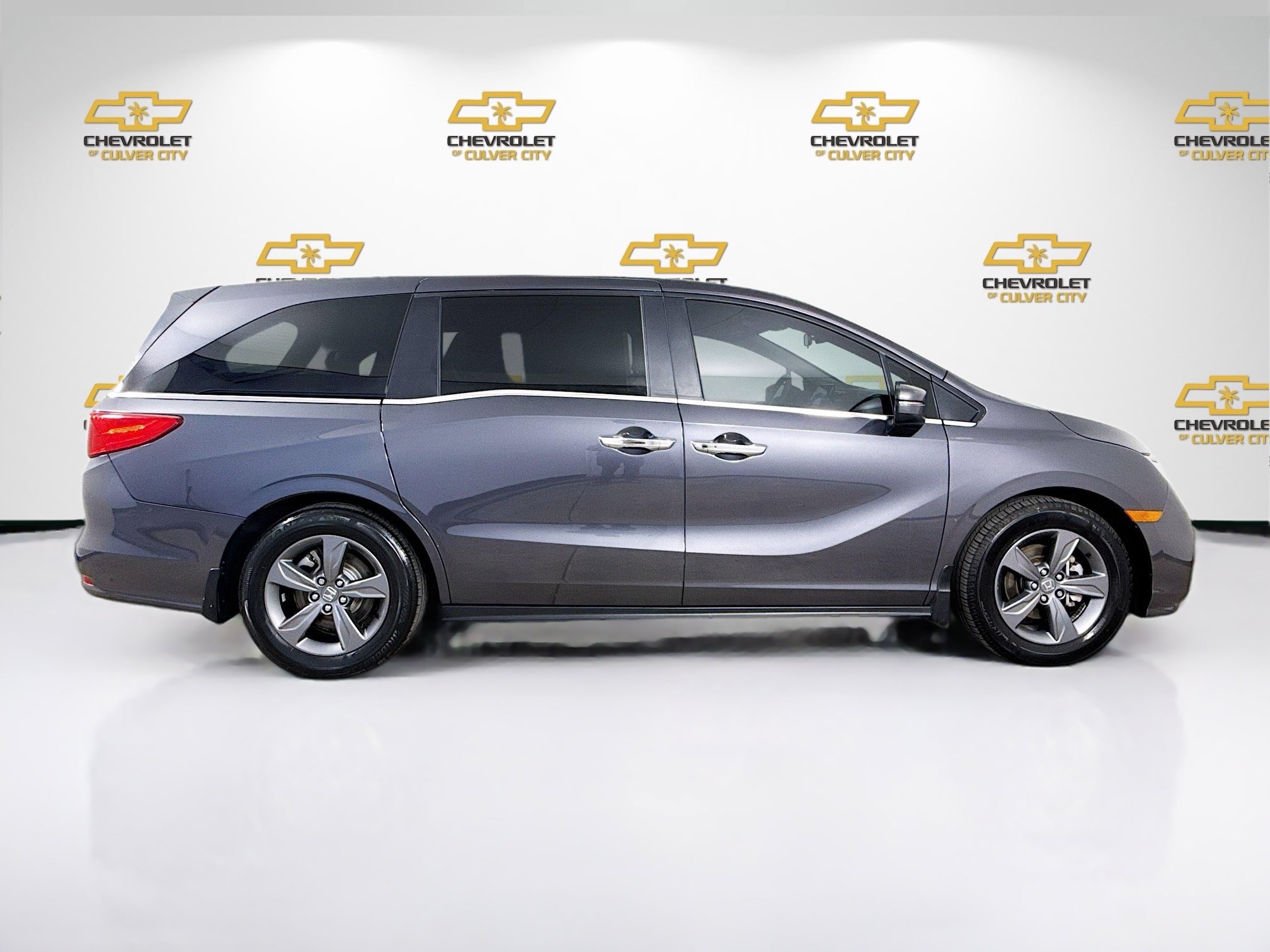 Used 2023 Honda Odyssey EX image 9