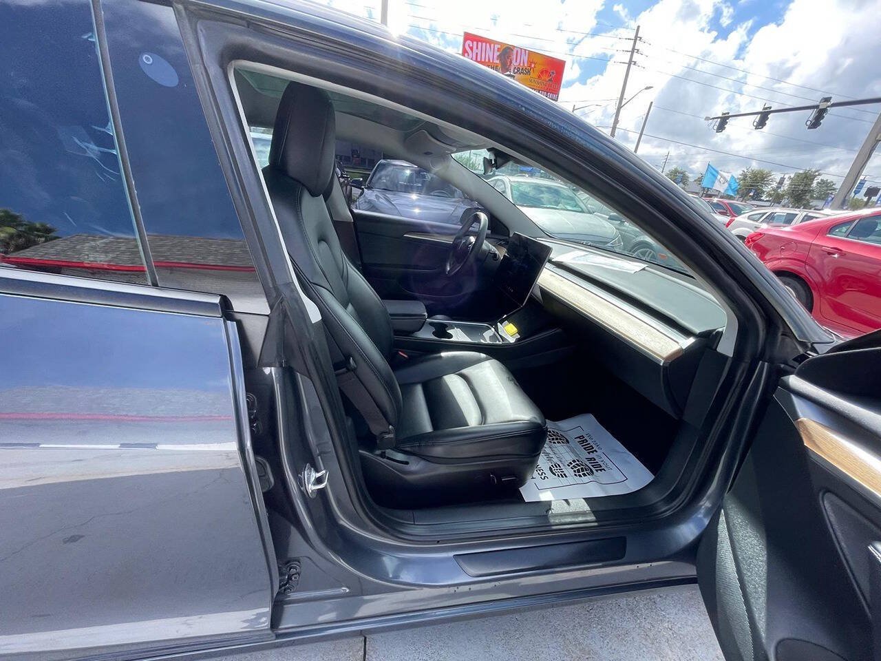 Used 2023 Tesla Model 3 Standard Range RWD image 17