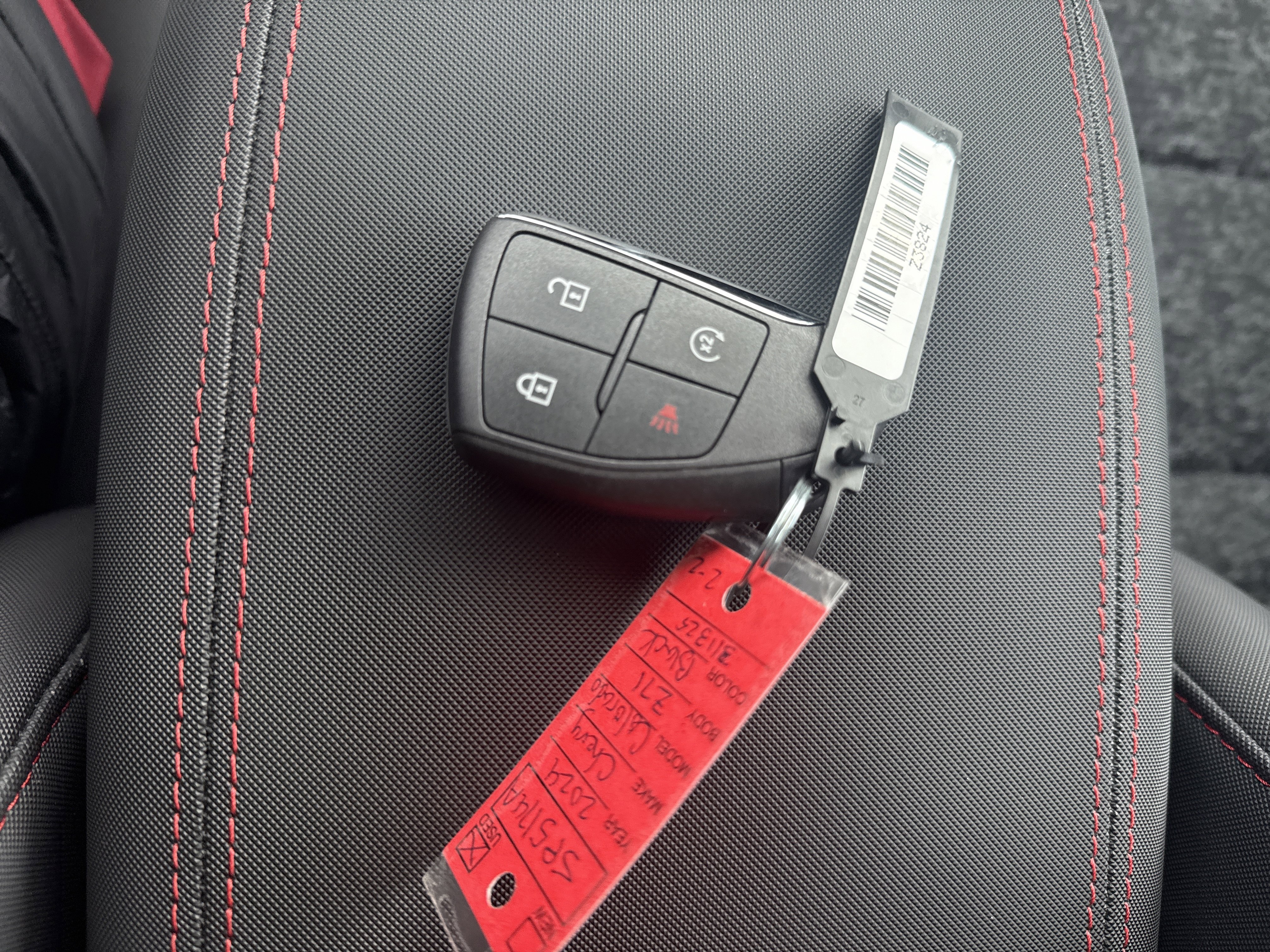 Used 2024 Chevrolet Colorado Z71 w/ Z71 Convenience Package 2 image 29