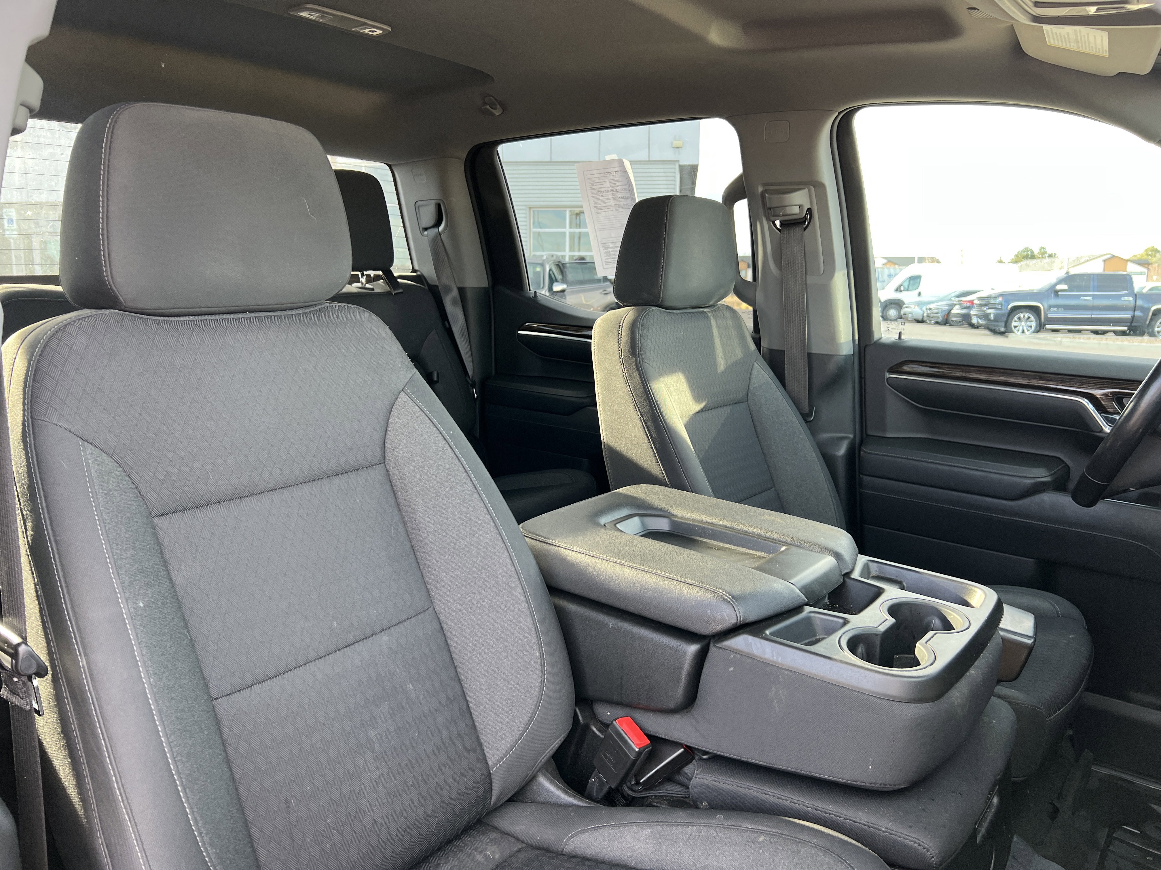 Used 2022 GMC Sierra 1500 Elevation w/ LPO, Elevation Black Package image 16