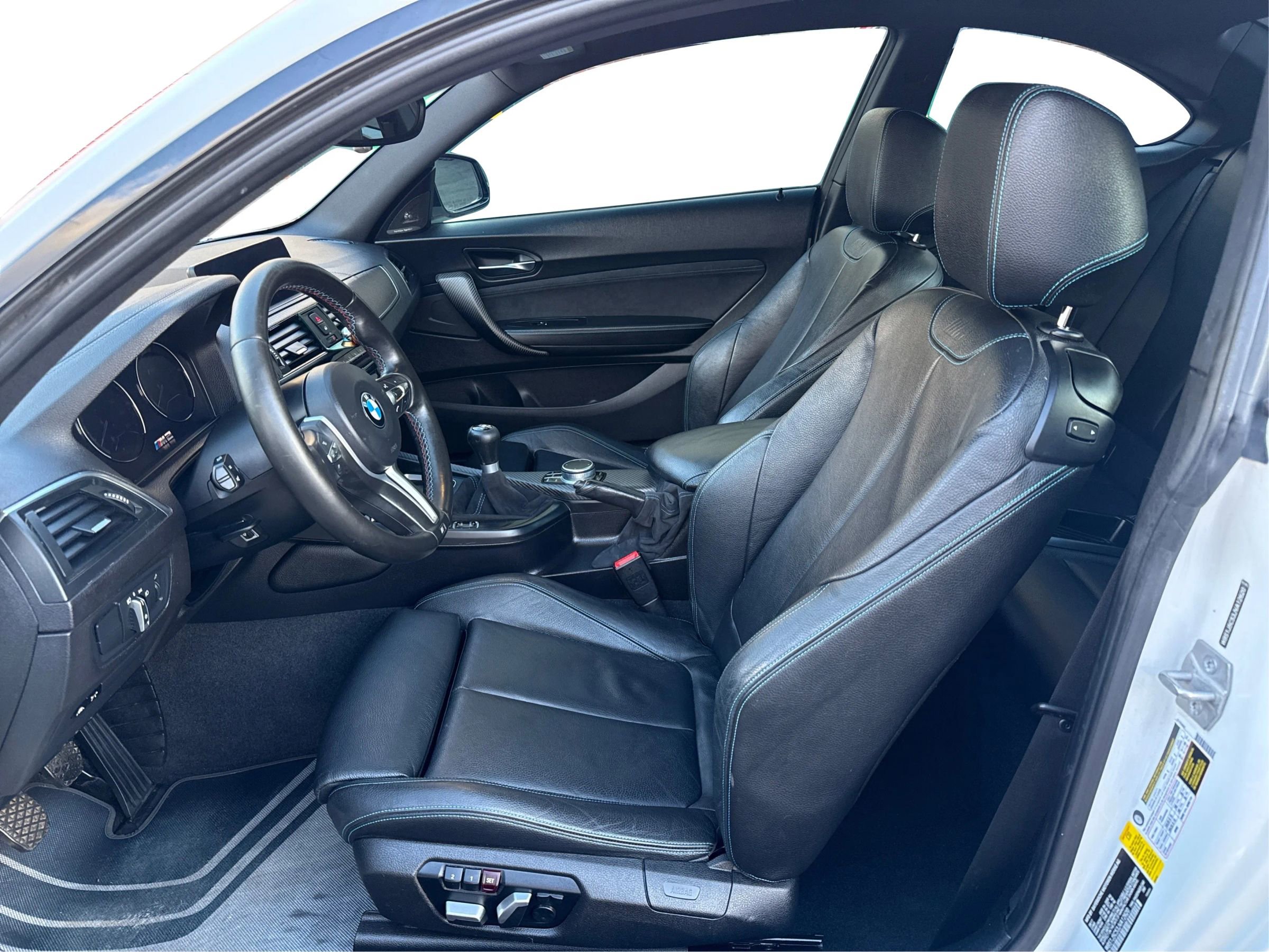 Used 2018 BMW M2 image 9