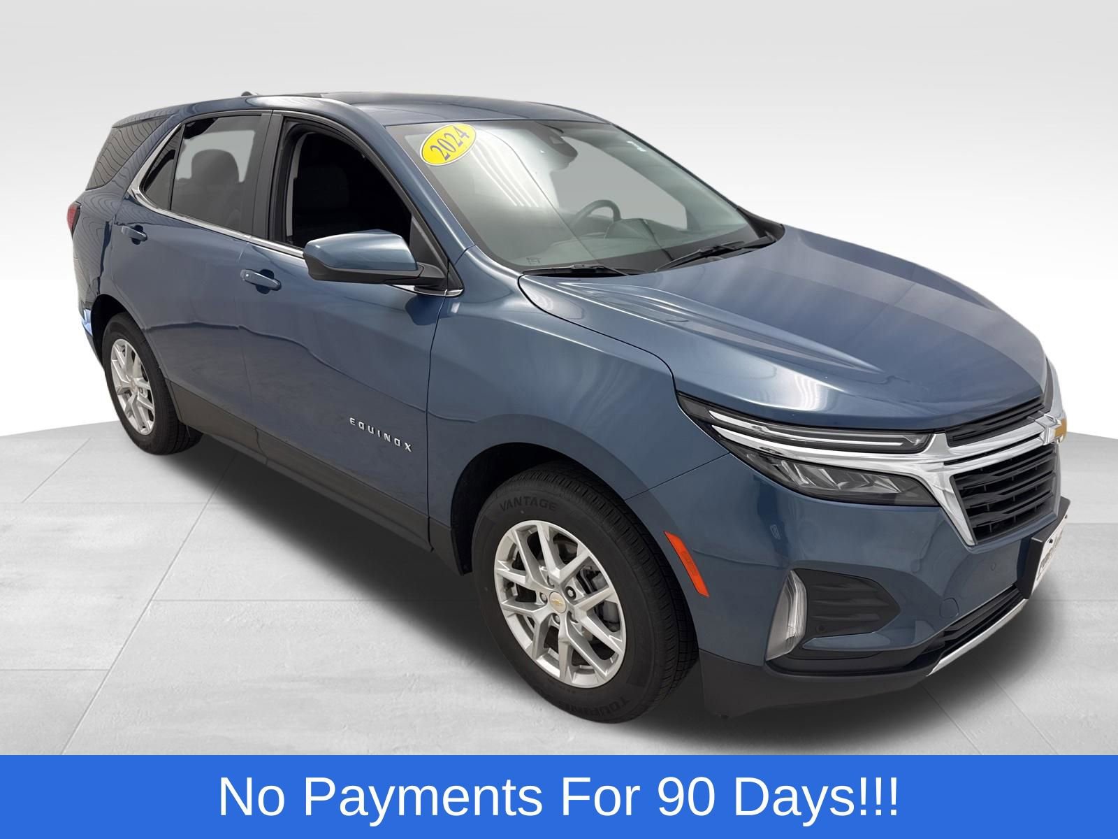 Used 2024 Chevrolet Equinox LT AWD/4WD image 1