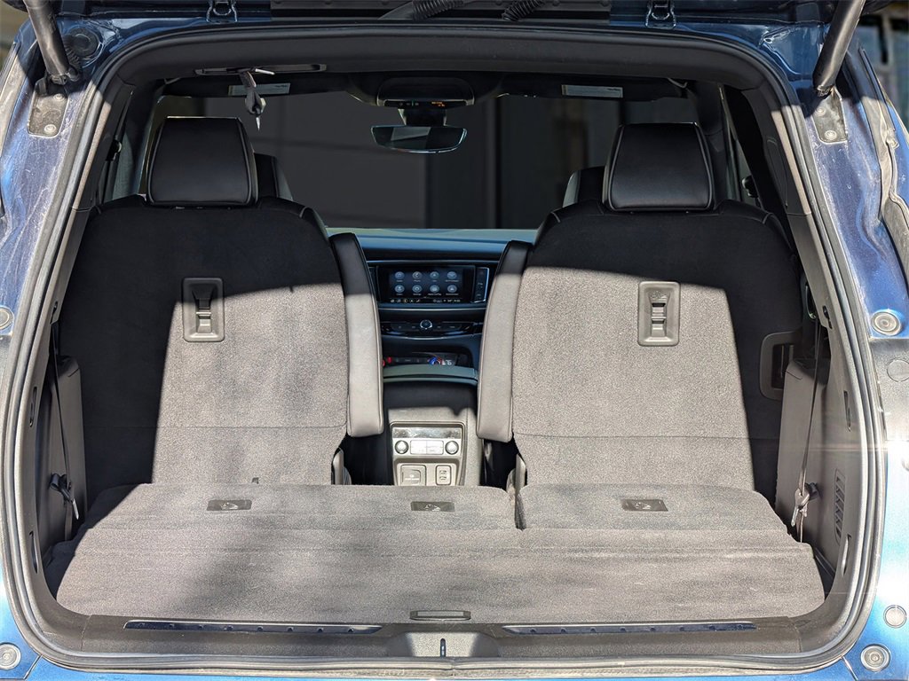 Used 2024 Buick Enclave Avenir image 48
