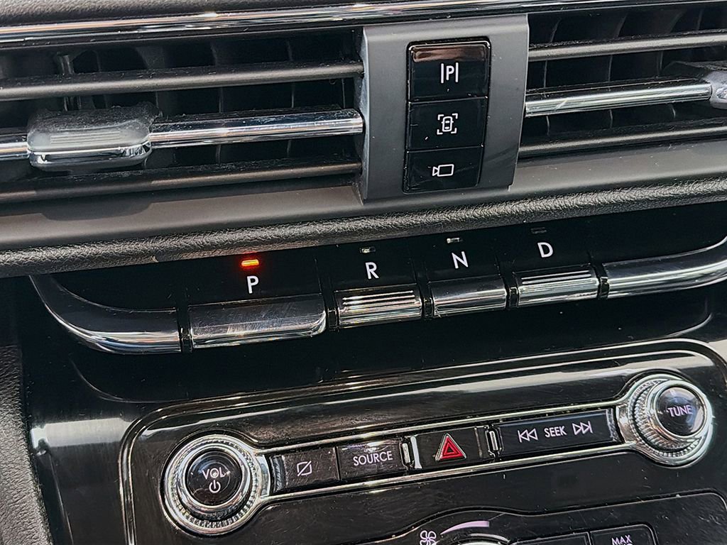 Used 2022 Lincoln Corsair Reserve w/ Elements Package image 39