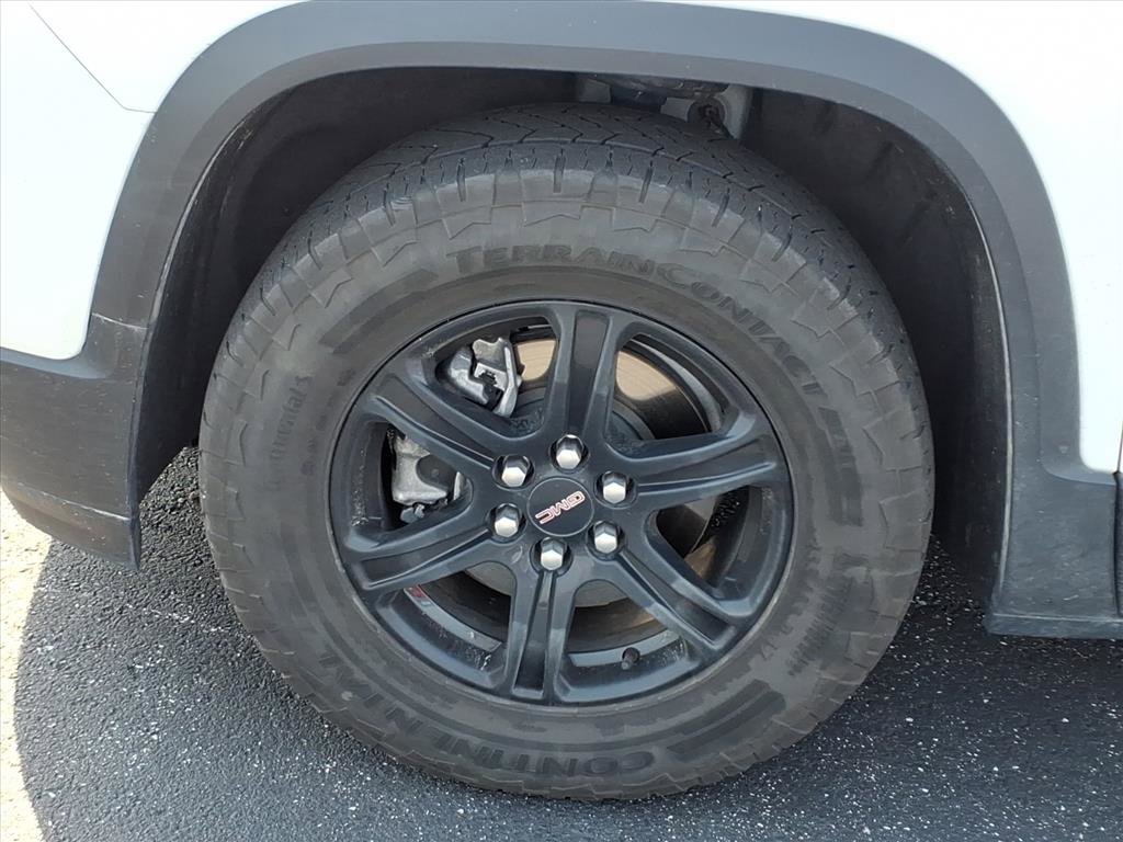 Used 2023 GMC Acadia AT4 w/ Technology Package image 31
