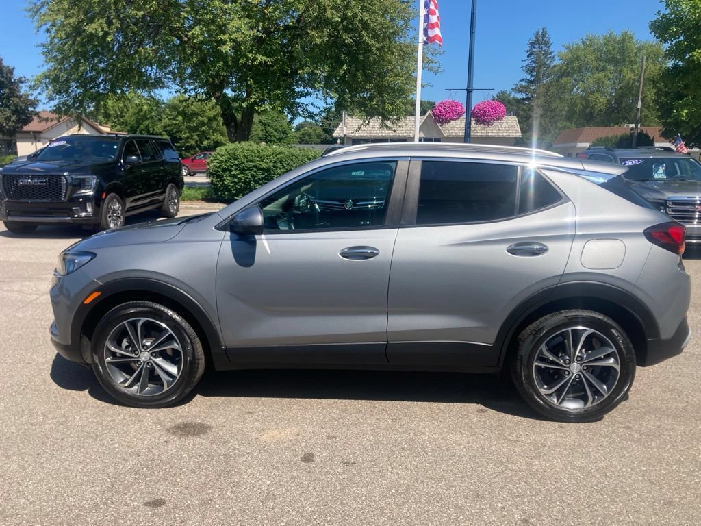 Used 2023 Buick Encore GX Select FWD image 8