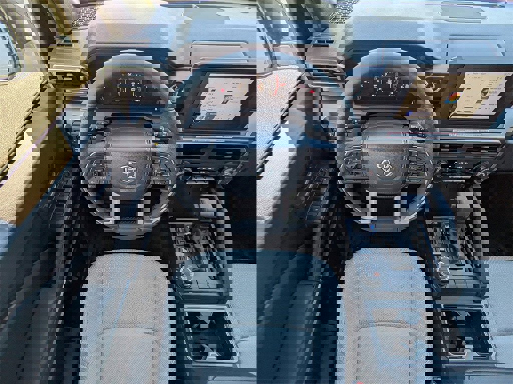 New 2025 Toyota 4Runner SR5 image 17