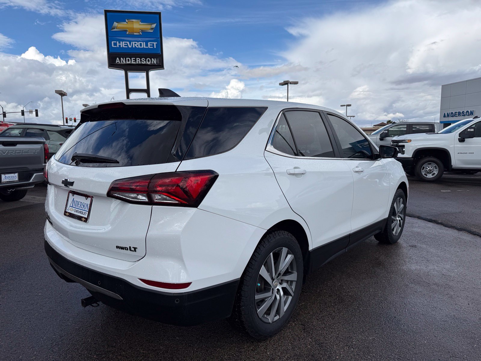 Used 2022 Chevrolet Equinox LT AWD/4WD image 5