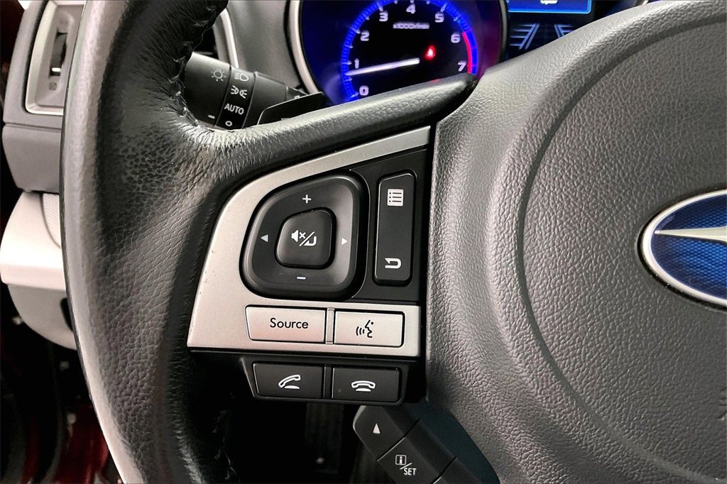 Used 2017 Subaru Outback 2.5i Premium image 10