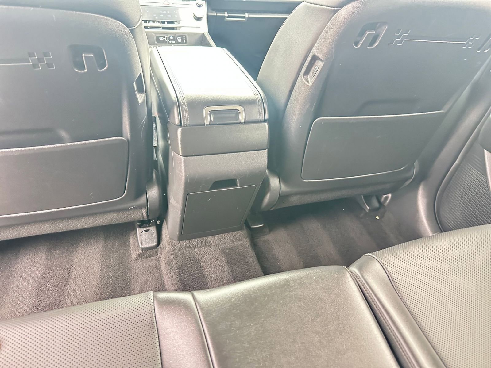 Used 2025 Hyundai Santa Fe SEL image 27