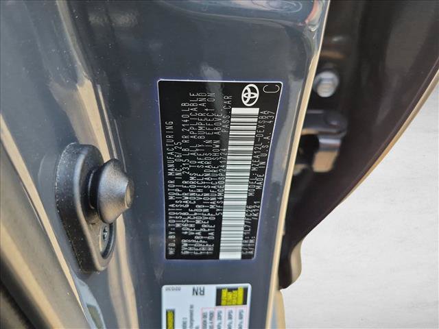Certified 2025 Toyota Corolla SE FWD image 24