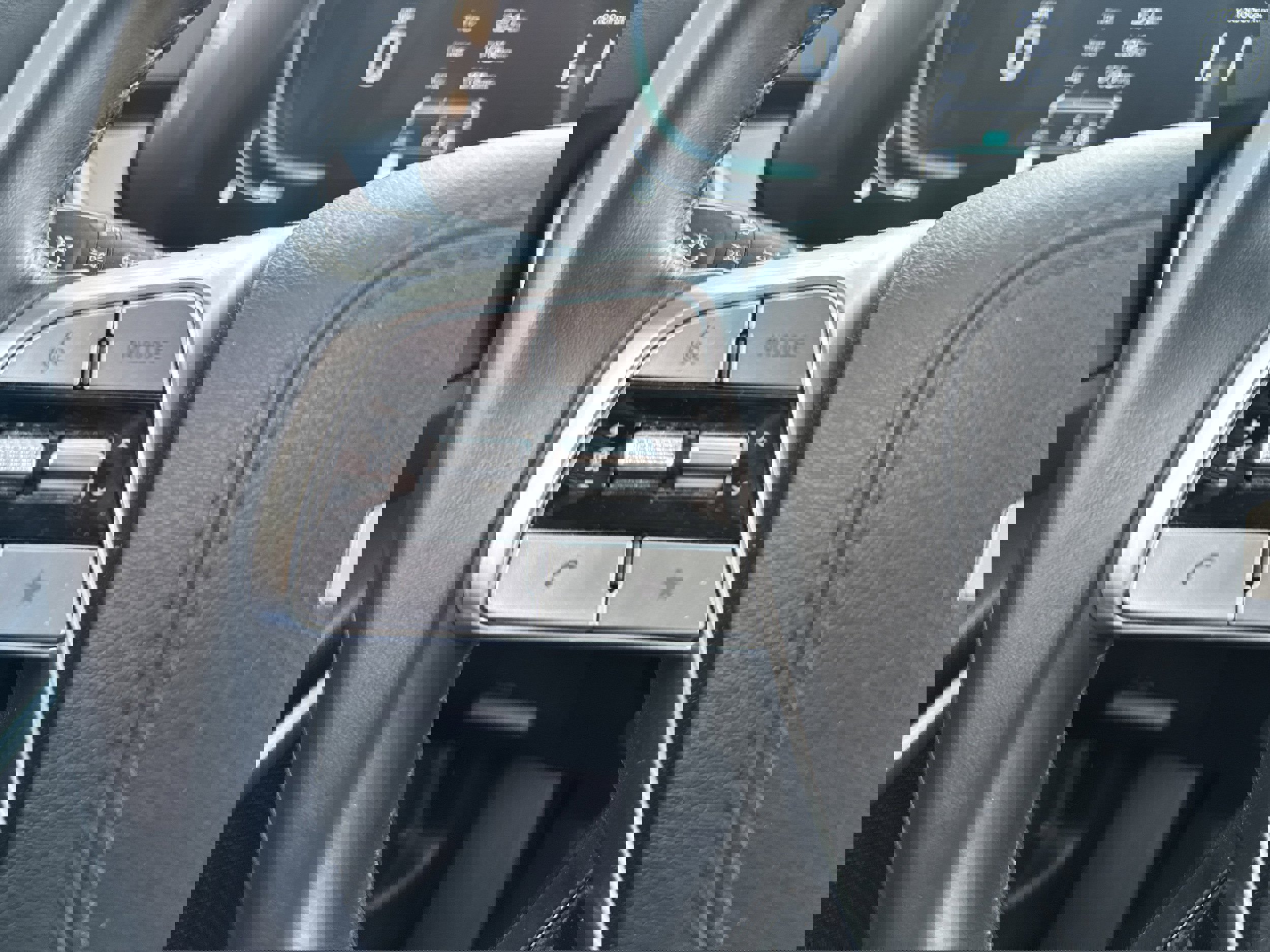 Used 2024 Kia Telluride LX image 22