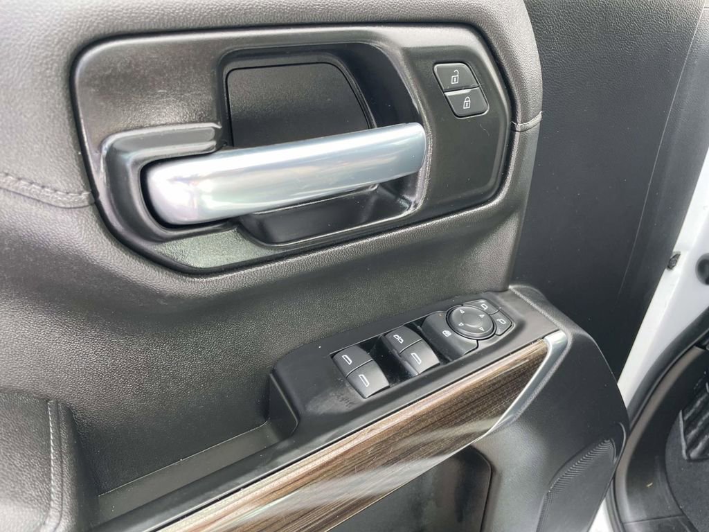 Used 2021 Chevrolet Silverado 1500 RST image 27