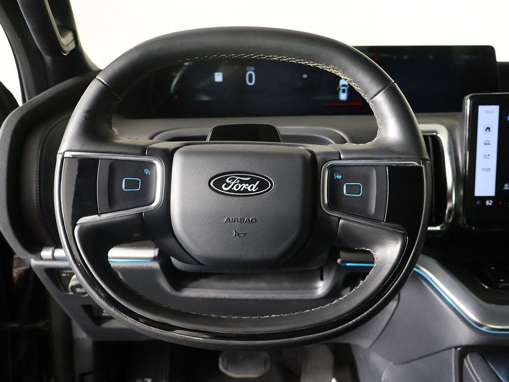 Used 2025 Ford Expedition Max Platinum w/ Stealth Performance Package AWD/4WD image 42